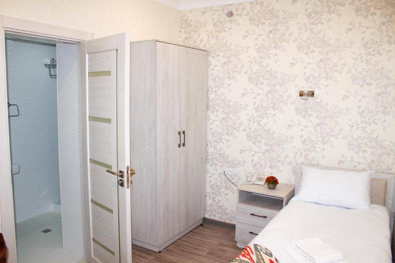 Hotel Taht Ташкент Екстер'єр фото
